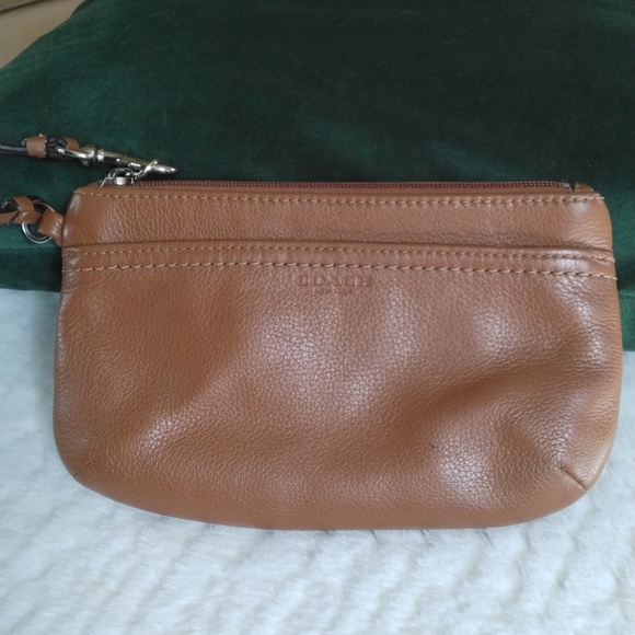 Coach Small Bag: Tan - Picture 2 of 6